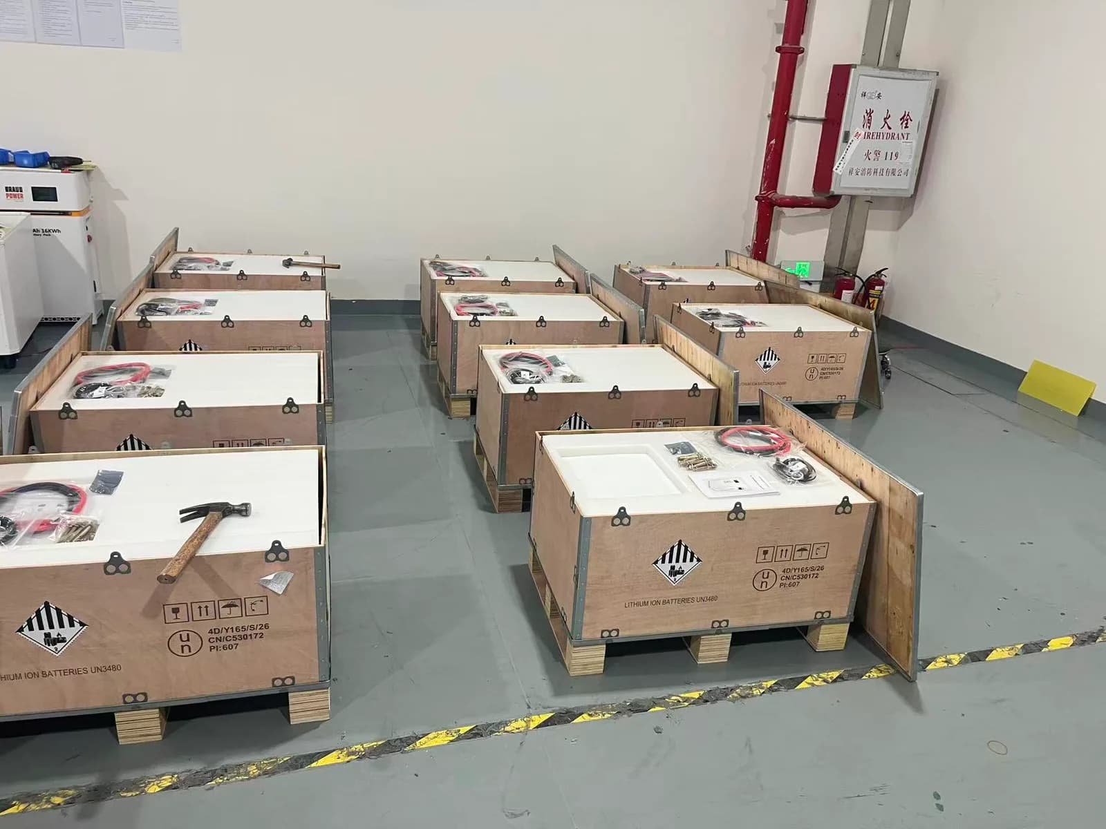 Baterie LiFePO4 48V (51.2V) 206Ah, 10.5 kWh Stocare Rezidențială Solarescu BL-WP48206, Celule EVE Grade A, Smart BMS JK 150A - poza 5